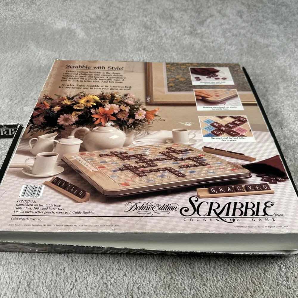Scrabble 1989 Complete Deluxe Rotation Turntable Board Game MISSING LETTERS